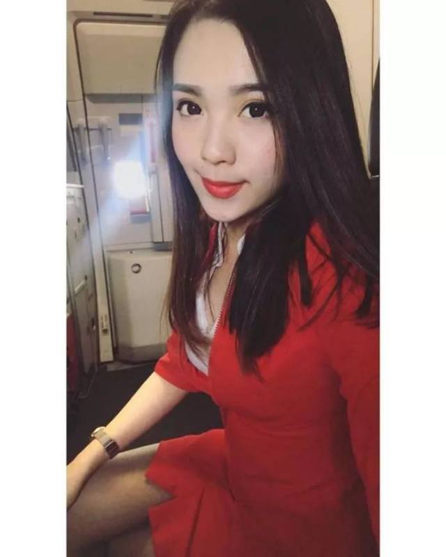 香烟与手铐